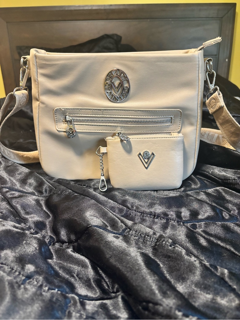 Valentino Orlandi Shoulder Bag + Matching Coin Pouch — Like New - Picture 2 of 12